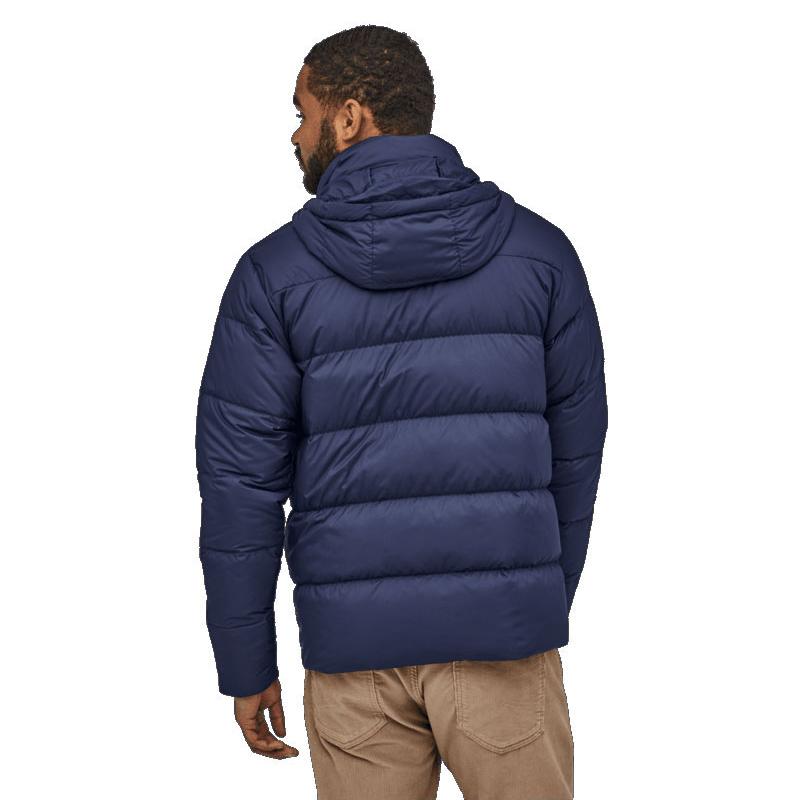 Patagonia Men's Classic Navy Silent Down Jacket
