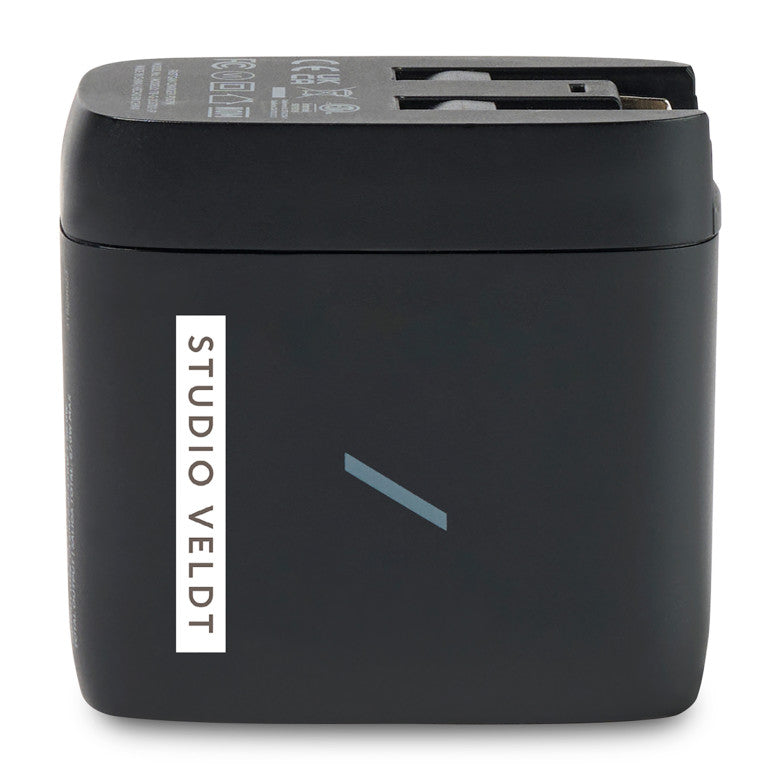Native Union Black International Fast GaN Charger PD 67W (3 ports)