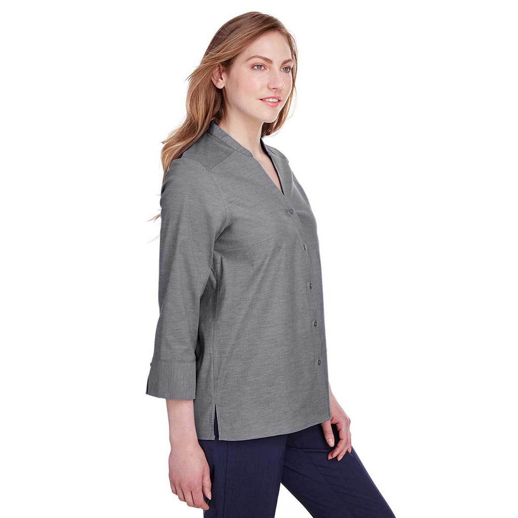 Devon & Jones Women's Graphite Crown Collection Stretch Pinpoint Chambray 3/4 Sleeve Blouse